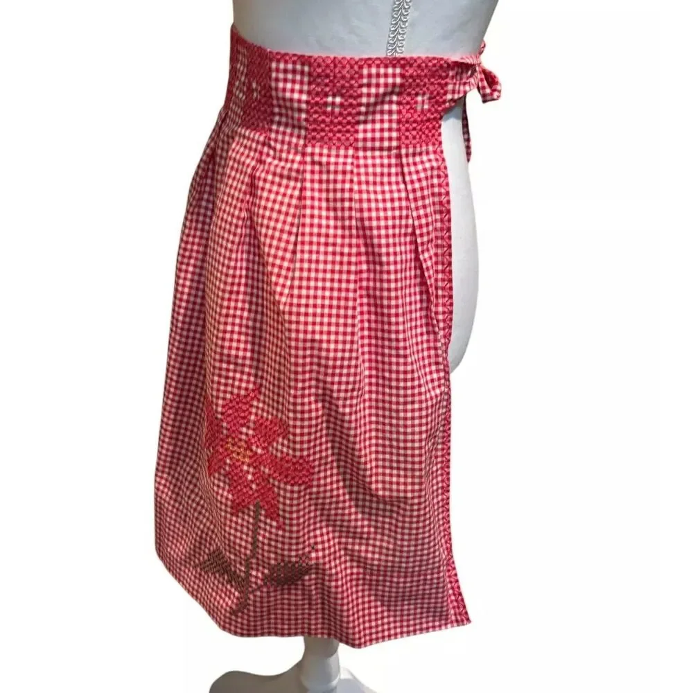 Vintage Red &‎ White Gingham Handmade Apron with Cross Stitch Design & Pocket